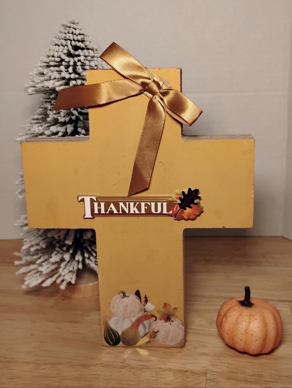 Thankful Yellow Wood Cross Décor with Gold Bow